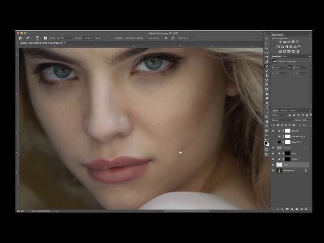 Peter Coulson Live Stream - Live Retouch While Travelling