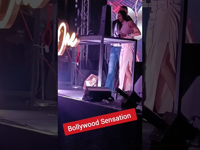 Bollywood Sensation,one lounge pune #viral #trendingshorts #bollywoodnews #punecity #pune #shorts