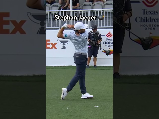 How would you rate his swing 1-10? 🤔