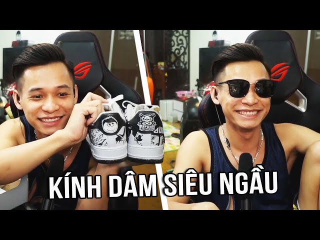 (Talkshow) Được bạn Fan tặng kính siêu ngầu, đập hộp giày custom của Xemesis.