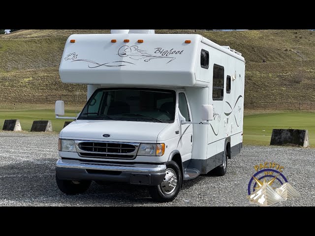Walk though and test drive on a 2002 Bigfoot Class C 24-DB Motorhome