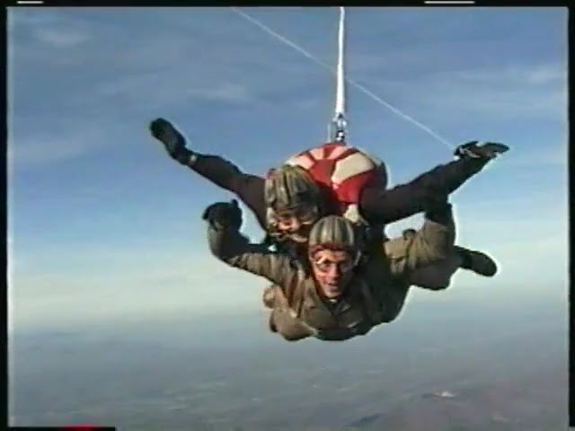 Skydiving - The Ranch, Gardiner, NY 11-05-1999