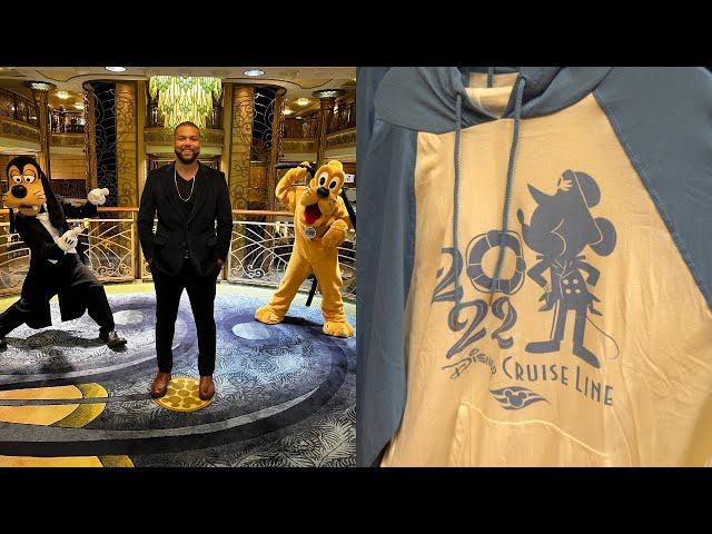 Shop With Me on The Disney Fantasy for Exclusive Disney Cruise Line Merchandise!!