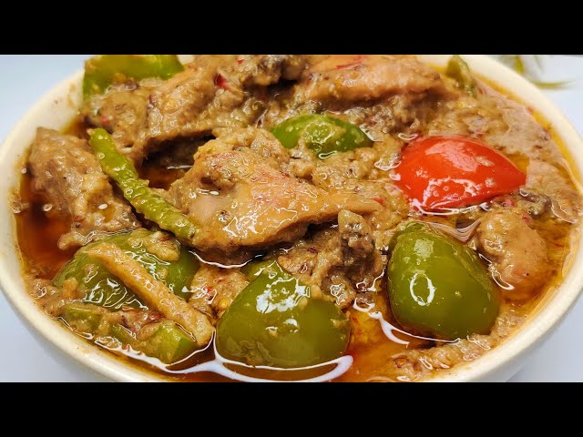 চিকেনের এই রেসিপিটা মুখের স্বাদ পাল্টে দেবে/Makhni Chicken Gravy | smooth Silky chicken curry recipe