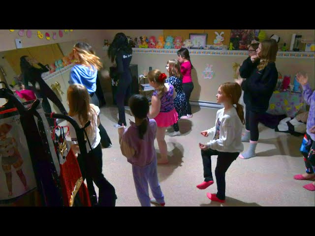 Newfoundland woman uses TikTok to teach and inspire young dancers