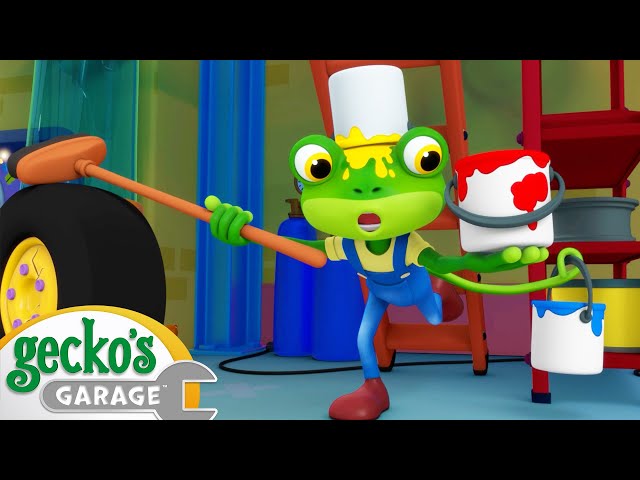 Bedtime Repairs | Gecko's Garage Stories and Adventures for Kids | Moonbug Kids