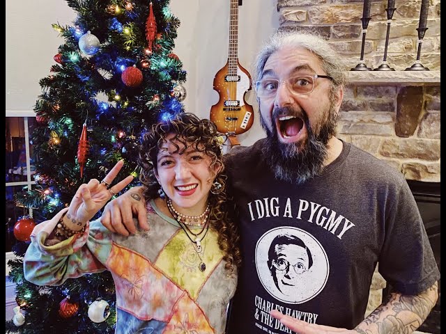 Mike Portnoy & Melody Portnoy - 4th Annual Beatles Name That Tune BACKWARDS!!! (Christmas 2022)