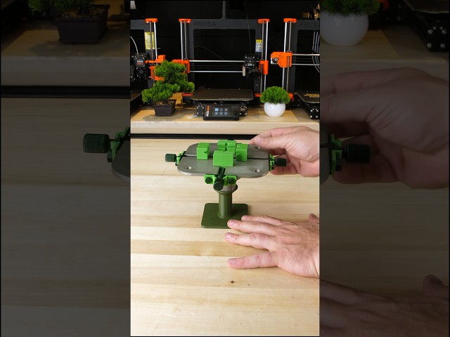 Model Turner Rotating VICE V2 | Peter Martin | 3D Printing Ideas