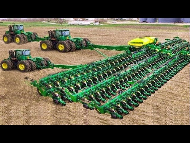 TOP 15 BIGGEST AGRICULTURAL MACHINES