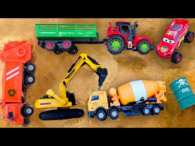Find and rescue vehicles buried in sand | BonBon Cars TV