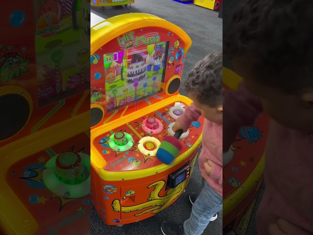 Funday at Chuck E Cheese! #kidsvideo #toddlers #pawpatrol #blippi