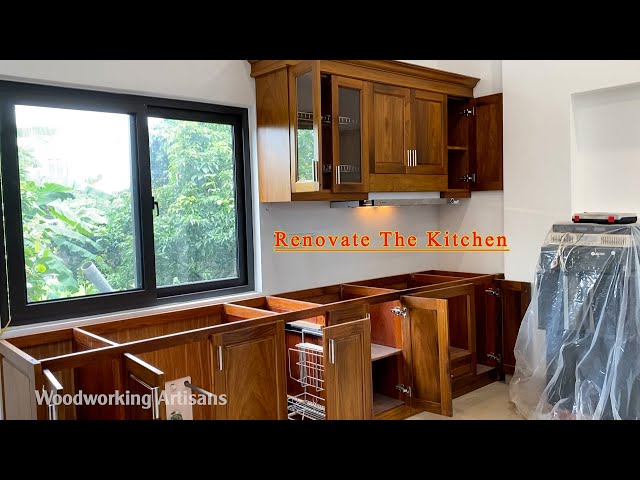 Woodworking Skills Of A Veteran Artisan - Renovating A Kitchen From Extremely Luxurious Hardwood