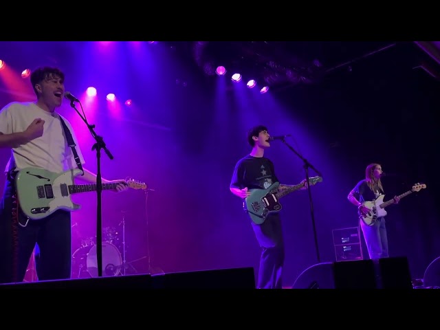The Tullamarines, “Head Roll Back”, live at The Factory Theatre, Sydney on 20 April 2024