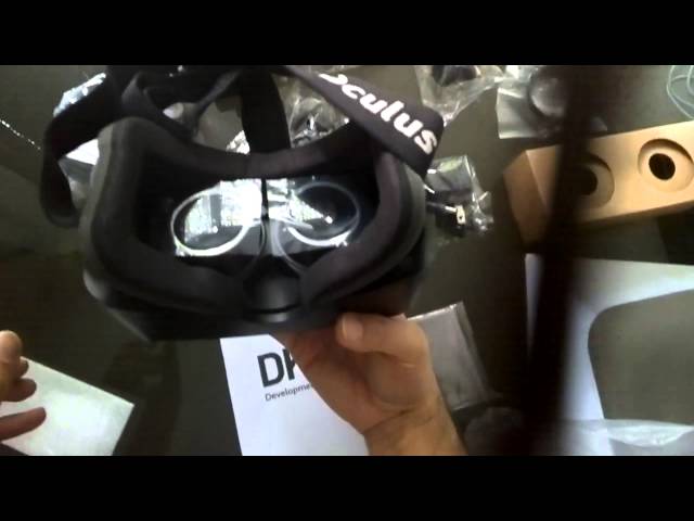 Oculus Rift DK2 Unboxing filmed through Google GLASS XE V2