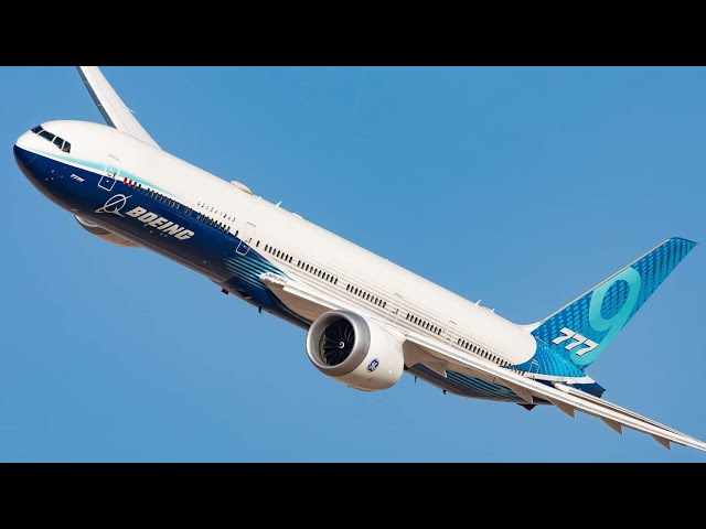 Boeing 777X Flight Demo at the Dubai Airshow 2023
