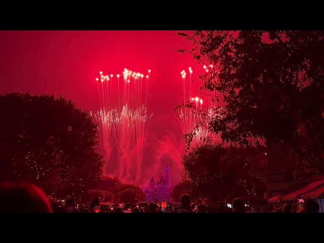 Disneyland July 4th Fireworks Celebration | “Disney's Celebrate America!“