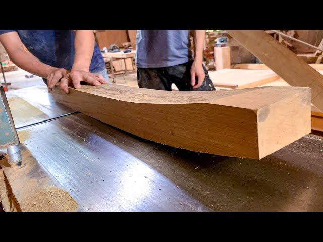 Amazing Young Carpentry Workmanship - Extremely The Perfect Curved Foot Bed Design