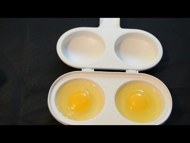 Nordic Ware 2 Cavity Egg Poacher Kitchen Cooking Gadget Review