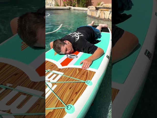 How to get your brother off the pool raft. #sneakattack #sneakattacksquad