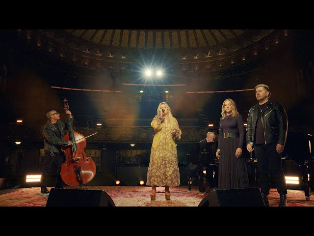 Kelly Clarkson - mine (Stripped Live at the Belasco Theater)