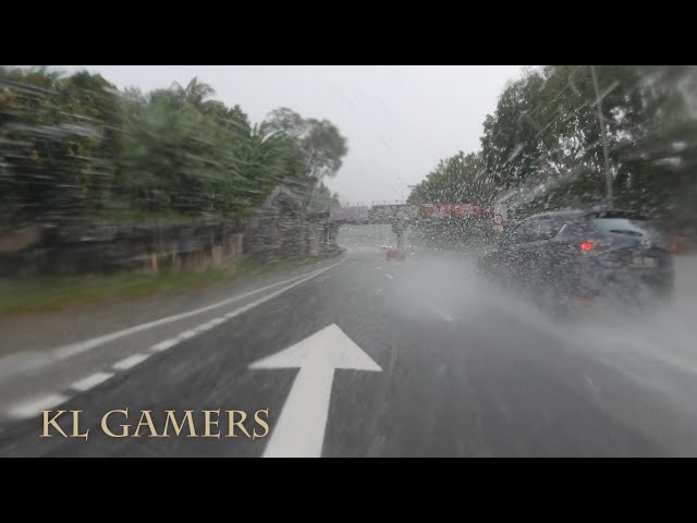 KIARA BAY Kepong CAR RIDE to ATO Gaming Cafe TTDI Raining