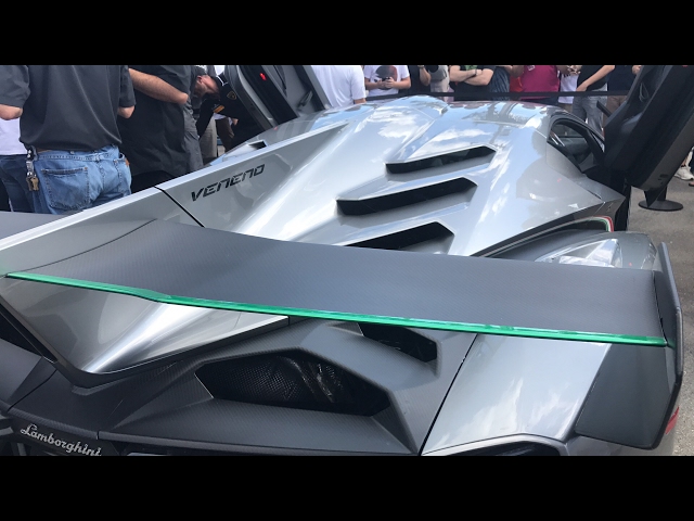 Lamborghini Veneno live at Bullfest Miami