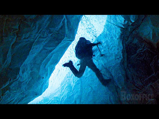 Bergsteiger werden von einer Lawine in eine Gletscherspalte gestoßen | Vertical Limit