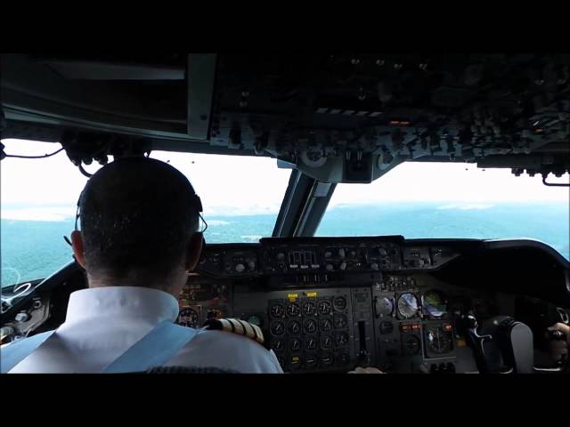 Iran Air B747-SP cockpit landing video into Kuala Lumpur, Malaysia