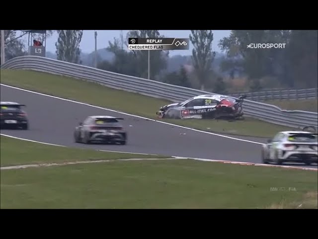 Top 10 WTCR crashes of the 2020 season