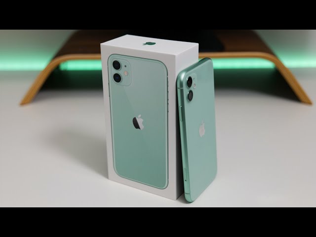 iPhone 11 - Unboxing, Setup and First Look