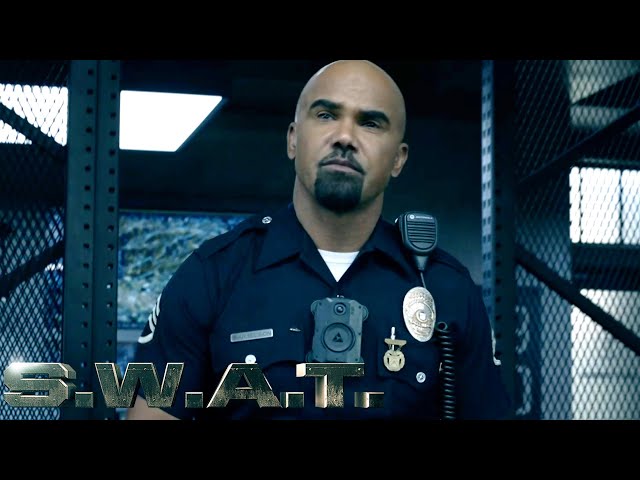 S.W.A.T. | The Team Goes On Patrol Day