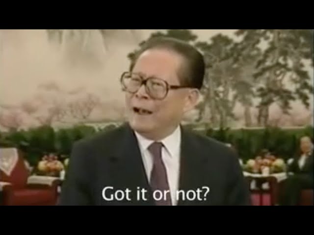 Jiang Zemin lectures Hong Kong reporters at press conference in 2000
