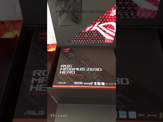 Asus ROG Z690 Next Gen Motherboard Premium Kit Unboxing #Shorts