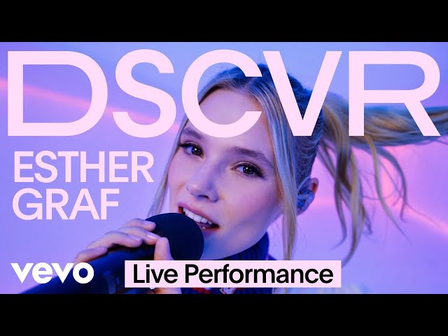 Esther Graf - into it (Live) | Vevo DSCVR