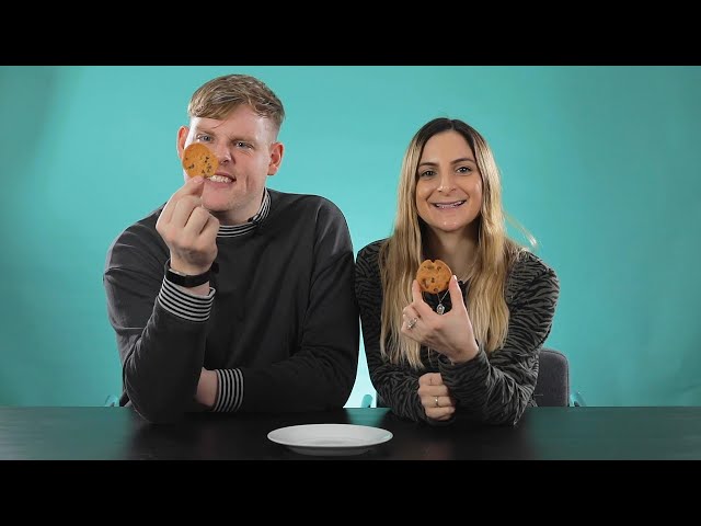 British People Try American Cookies | VT Challenges