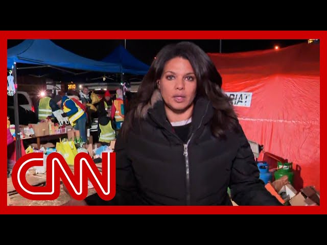 Watch CNN reporter walk through Ukrainian refugee shelter in Poland