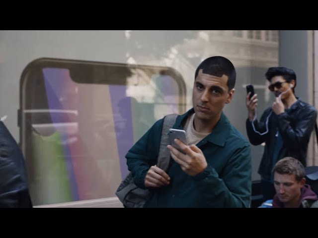 30 minutes of Samsung making Fun of Apple