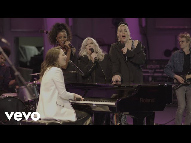 Sara Bareilles - Brave (Live (Again) from the Hollywood Bowl)