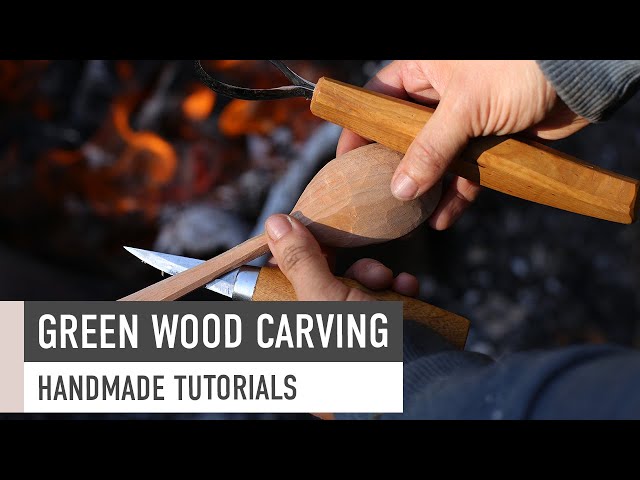 Carve a spoon by the campfire // Woodworking