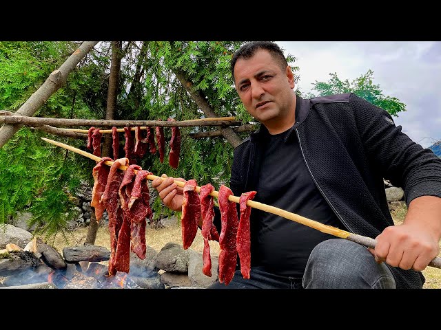 Smoking Beef Jerky in the Wilderness and Cooking Smoked Meat with Beans Outdoor
