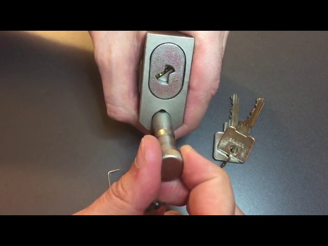 [299] CISA 285/75 Shutter Lock Picked and Gutted