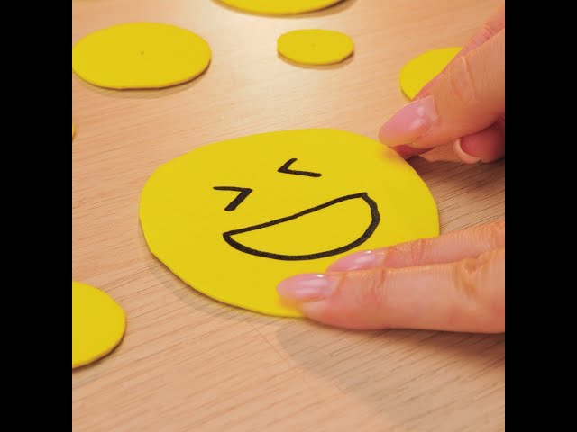 Cute Smiling Face Notebook Decor And 3D Pen Pencil Box Craft 😊