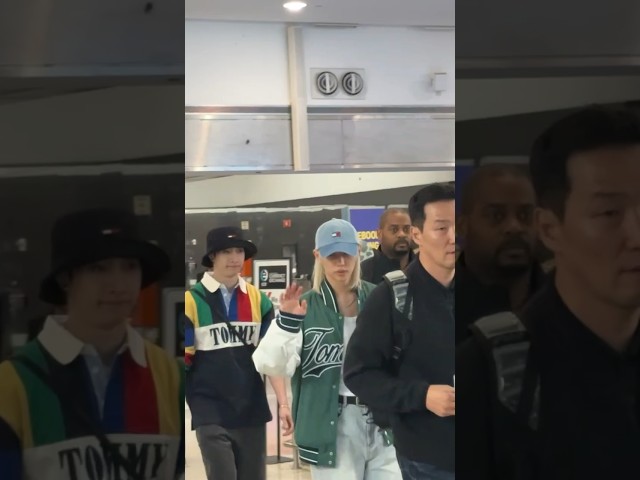 Felix and Bang Chan of Stray Kids stay cool landing in NYC! #felix #bangchanstraykids #straykids