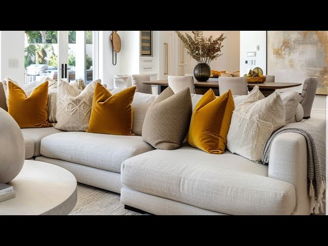 COZY AND MOODY LIVINGROOM DECORATING IDEAS TO INSPIRE YOUR CREATIVITY