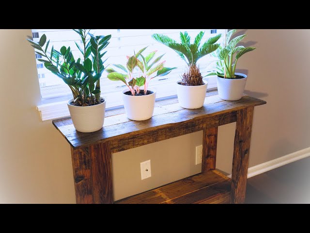 How to Build a RUSTIC Table From Pallet Wood!