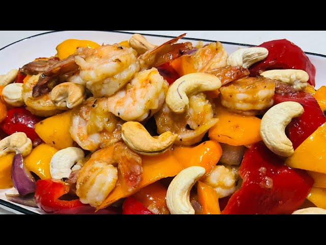 Healthy & flavourful sweet palermo peppers stir fry with juicy bouncy prawns.