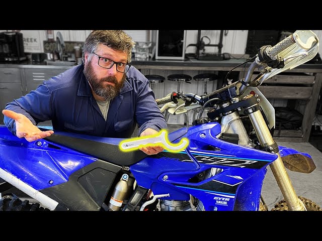 Motorcycle Mechanic Tries 3D Printing Tools