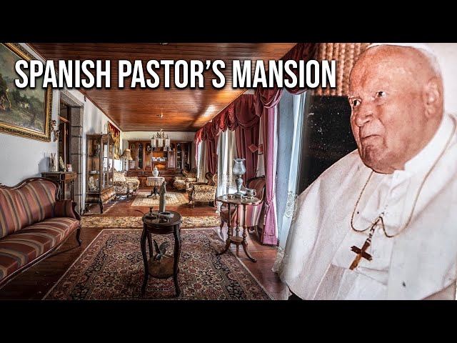 We explored a pristine ABANDONED Spanish pastor's MANSION | Remained hidden for ages!