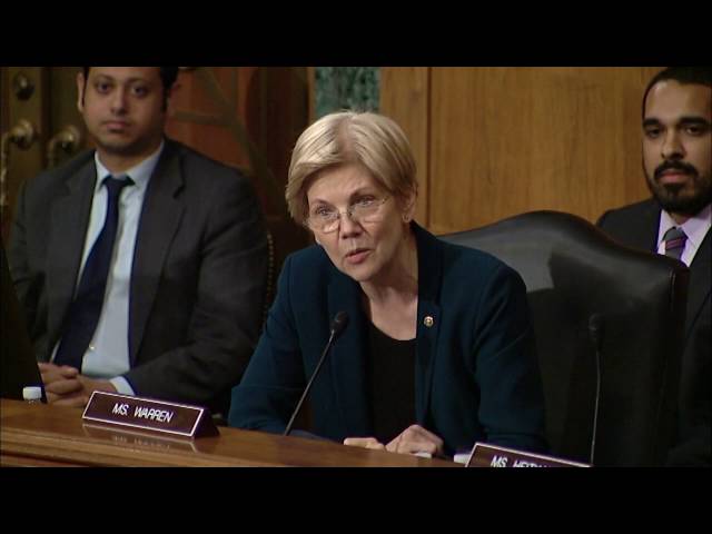 Senator Elizabeth Warren questions Wells Fargo CEO John Stumpf at Banking Committee Hearing