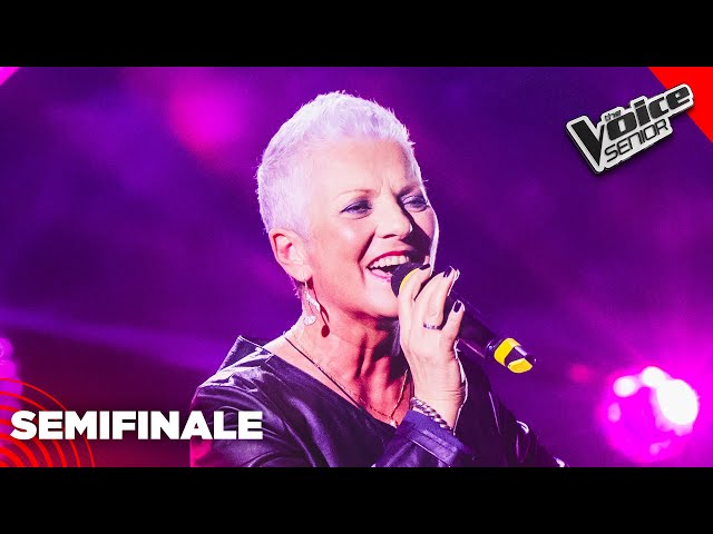 La delicata voce di Annarita canta “Fortissimo” di Rita Pavone | The Voice Senior 4 | Semifinale
